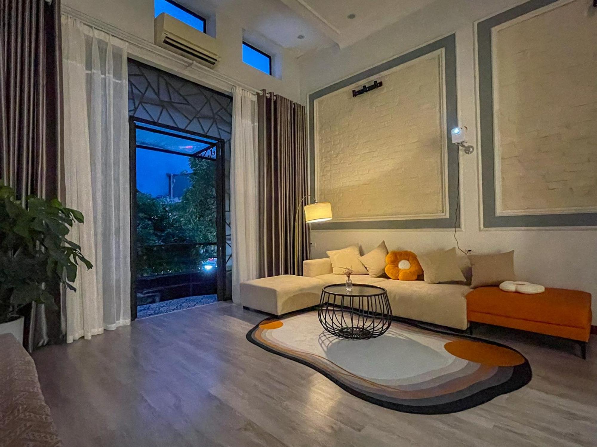 Zeus Living - Old Quater Homestay Hanoi Buitenkant foto